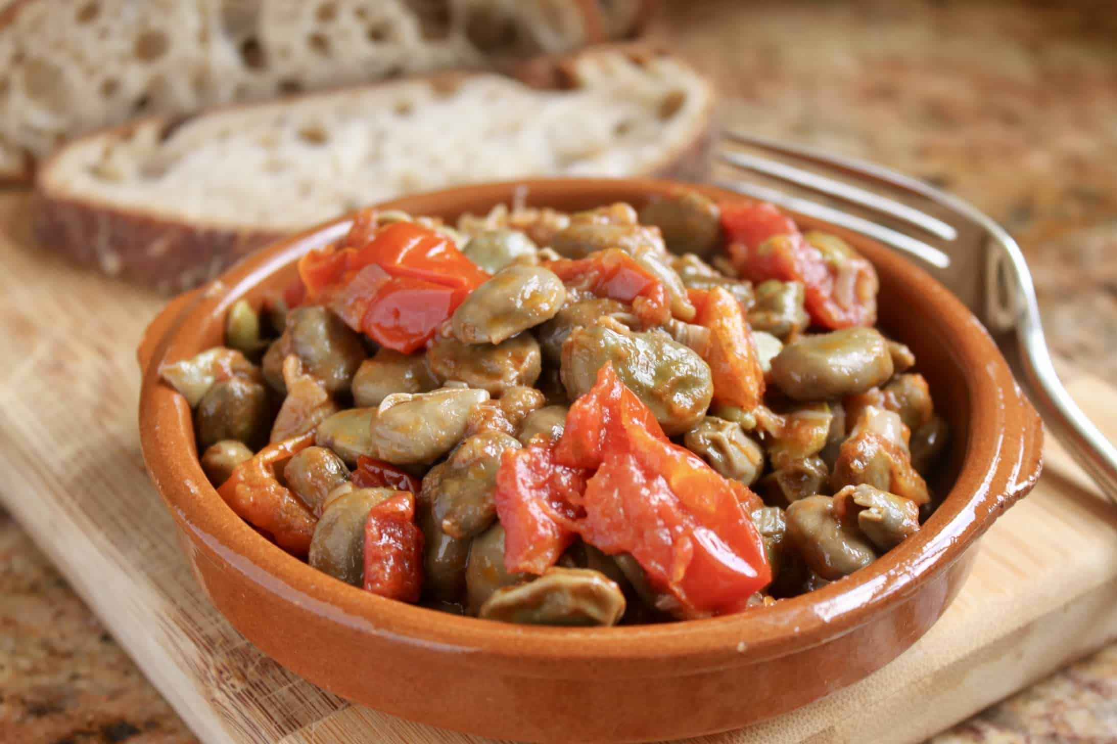 Fava Beans with Tomatoes (Easy Italian Recipe)
